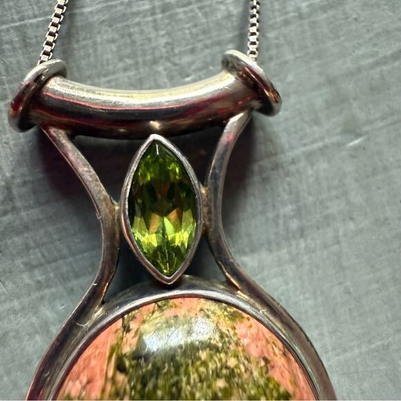 Sajen 925 Sterling Silver Unakite & Peridot Stone Pendant Necklace - Picture 9 of 11
